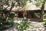 Sefapane Lodge & Safaris