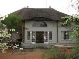 KrugerRiverVillas - HyenaHouse