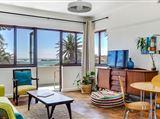 Vintage Camps Bay Beach Apartment